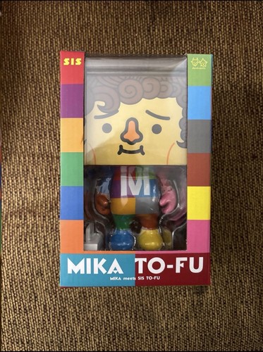 Mika meets sis - meets, to-fu